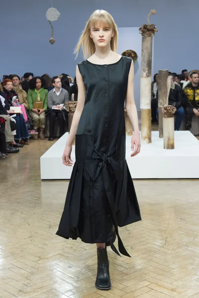Look 41